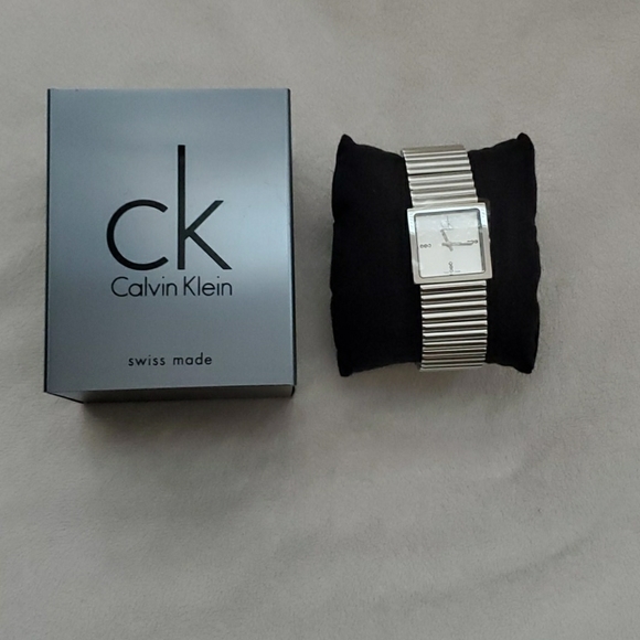 Calvin Klein Jewelry - ***New*** womens Calvin Klein Watch